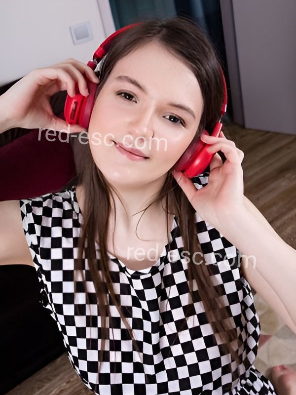 Поля — Удачный